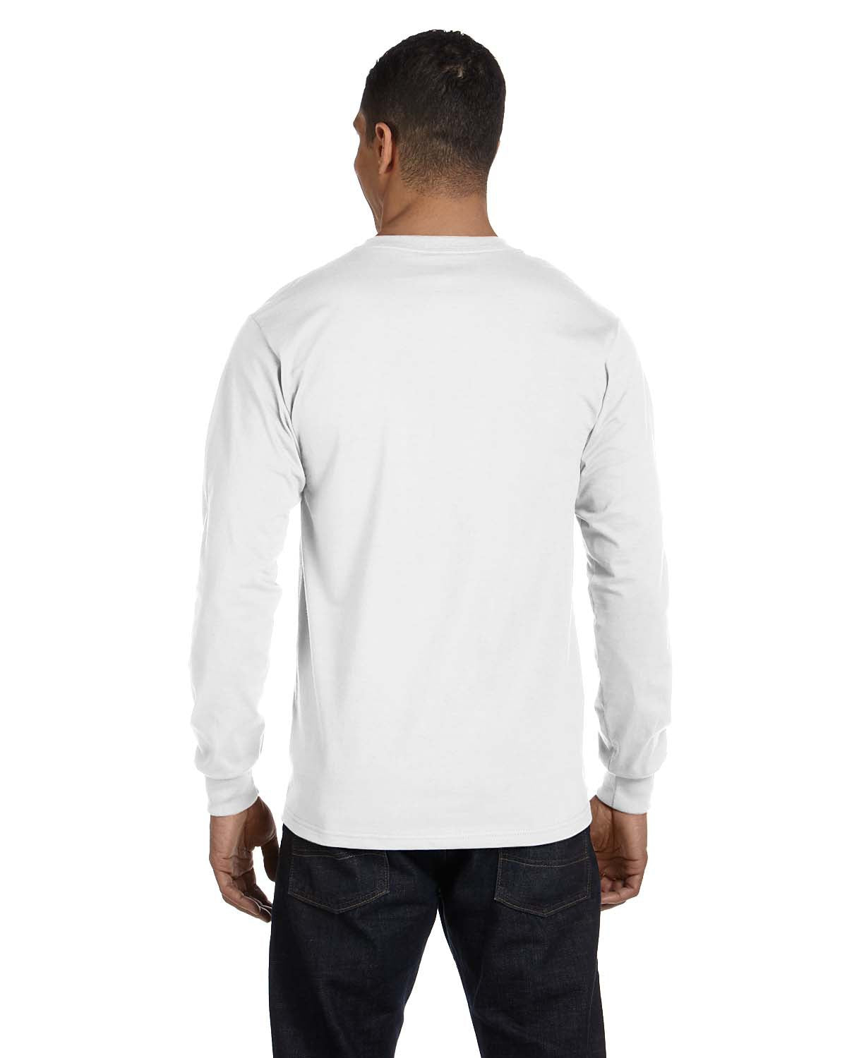 100 White Sweaters